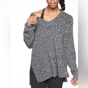 Athleta Switchback Pullover Sweater Cozy Thermolite Merino Wool Black Marl Top